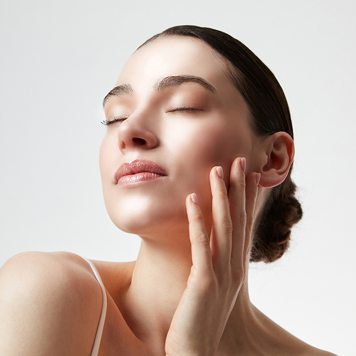REGENERATING MASK TREATMENT_PRESS PICTURE_EXP09-2028 (9) REGENERATING MASK TREATMENT_PRESS PICTURE_EXP09-2028 (9)