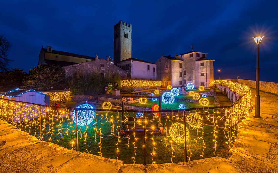 Motovun 2204 © Gospodari Svjetla Motovun 2204 © Gospodari Svjetla