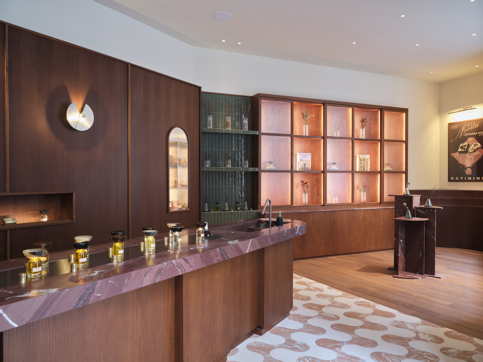 Satinine Milano ©Max Rommel Satinine Milano ©Max Rommel