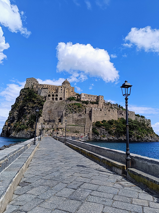 Castello Aragonese ©beautytudine Castello Aragonese ©beautytudine