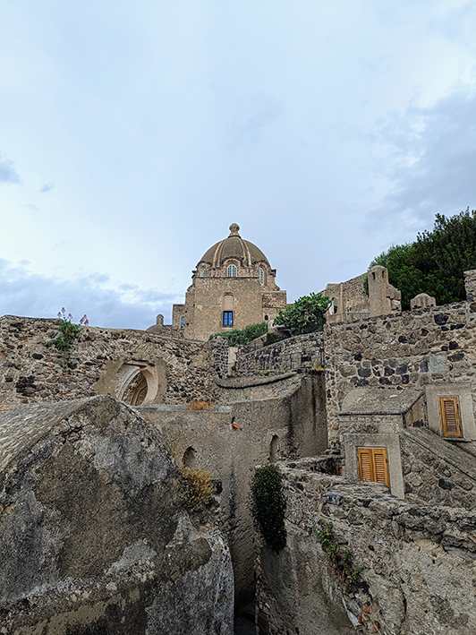 Castello Aragonese ©beautytudine Castello Aragonese ©beautytudine