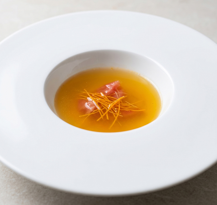 brodo caldo di verdure allo zenzero e curcuma ©beautytudine brodo caldo di verdure allo zenzero e curcuma ©beautytudine