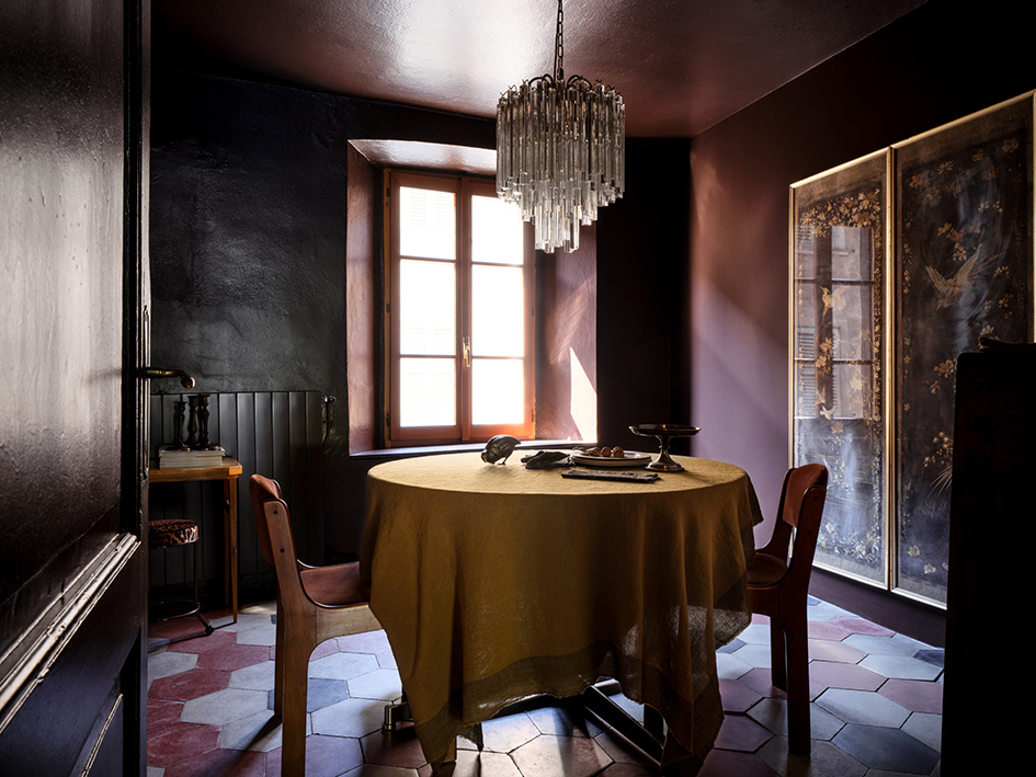 1_Table_SocietyLimonta